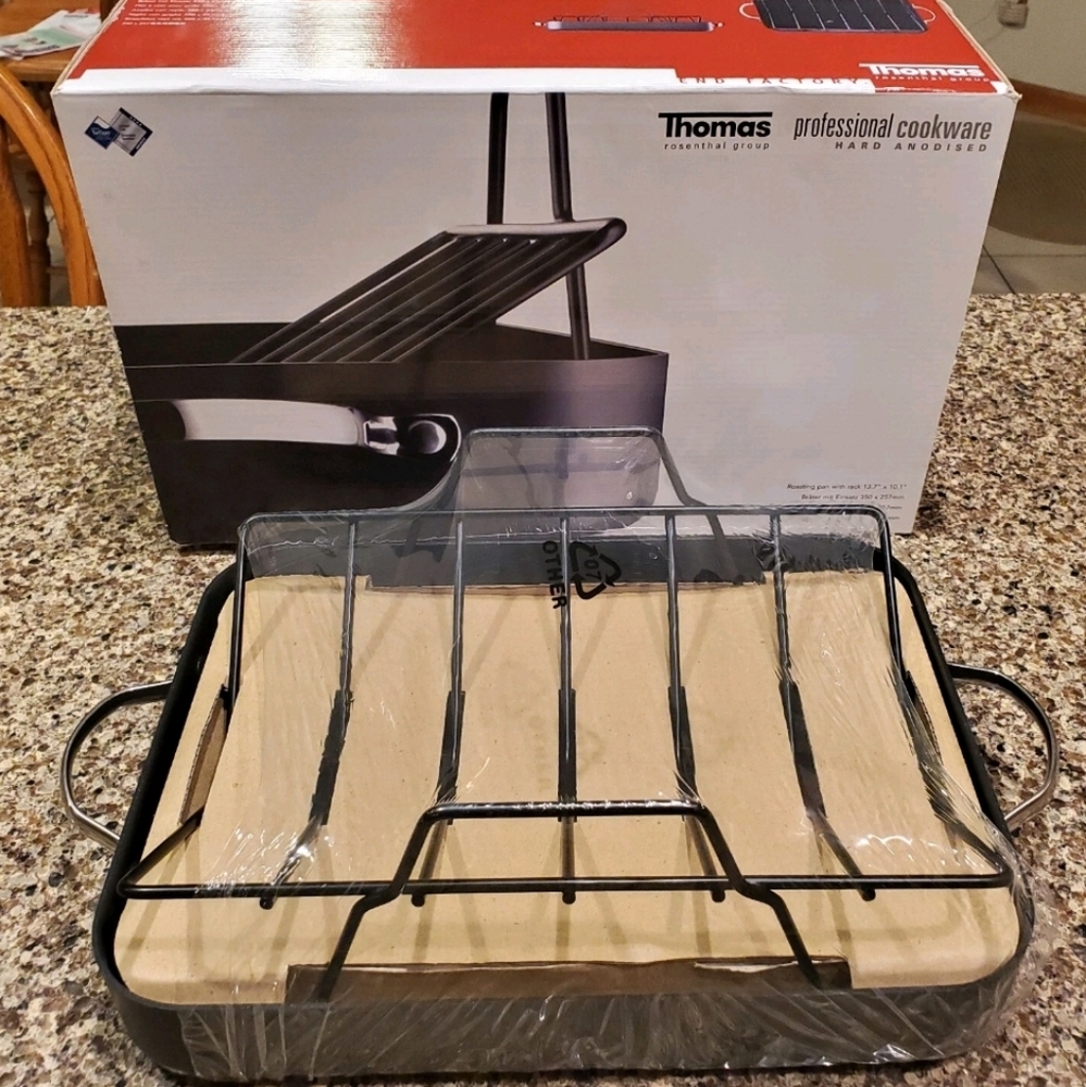 NIB Thomas Rosenthal Group Professional Cookware Hard Anodized Roasting Pan Rack